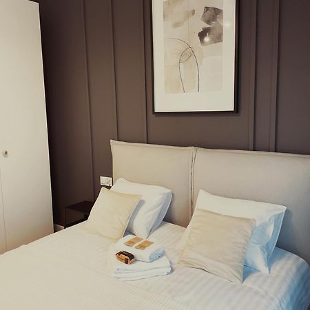 Stary Toruń Finezja Apartment With Private Parking מראה חיצוני תמונה