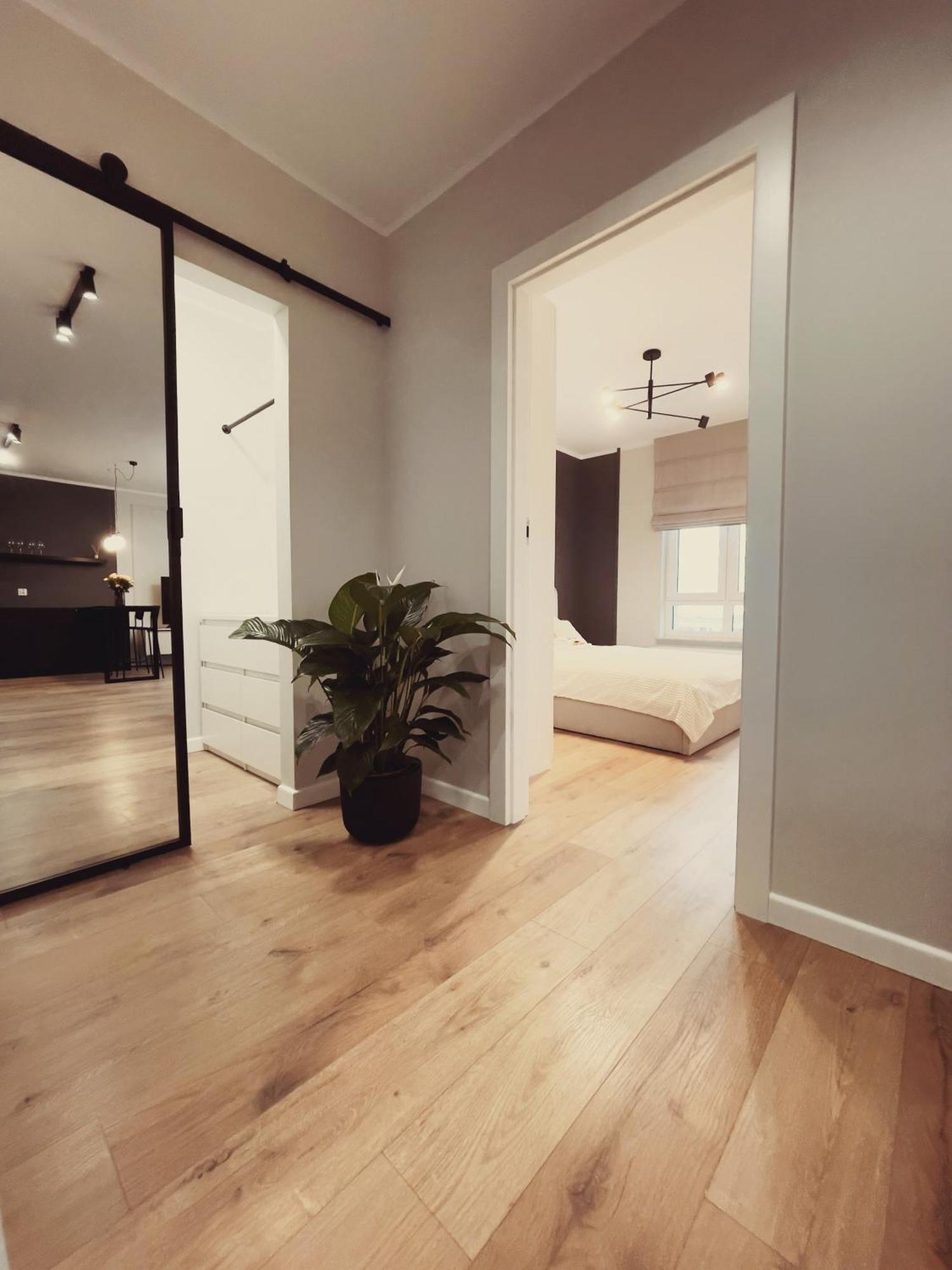 Stary Toruń Finezja Apartment With Private Parking מראה חיצוני תמונה