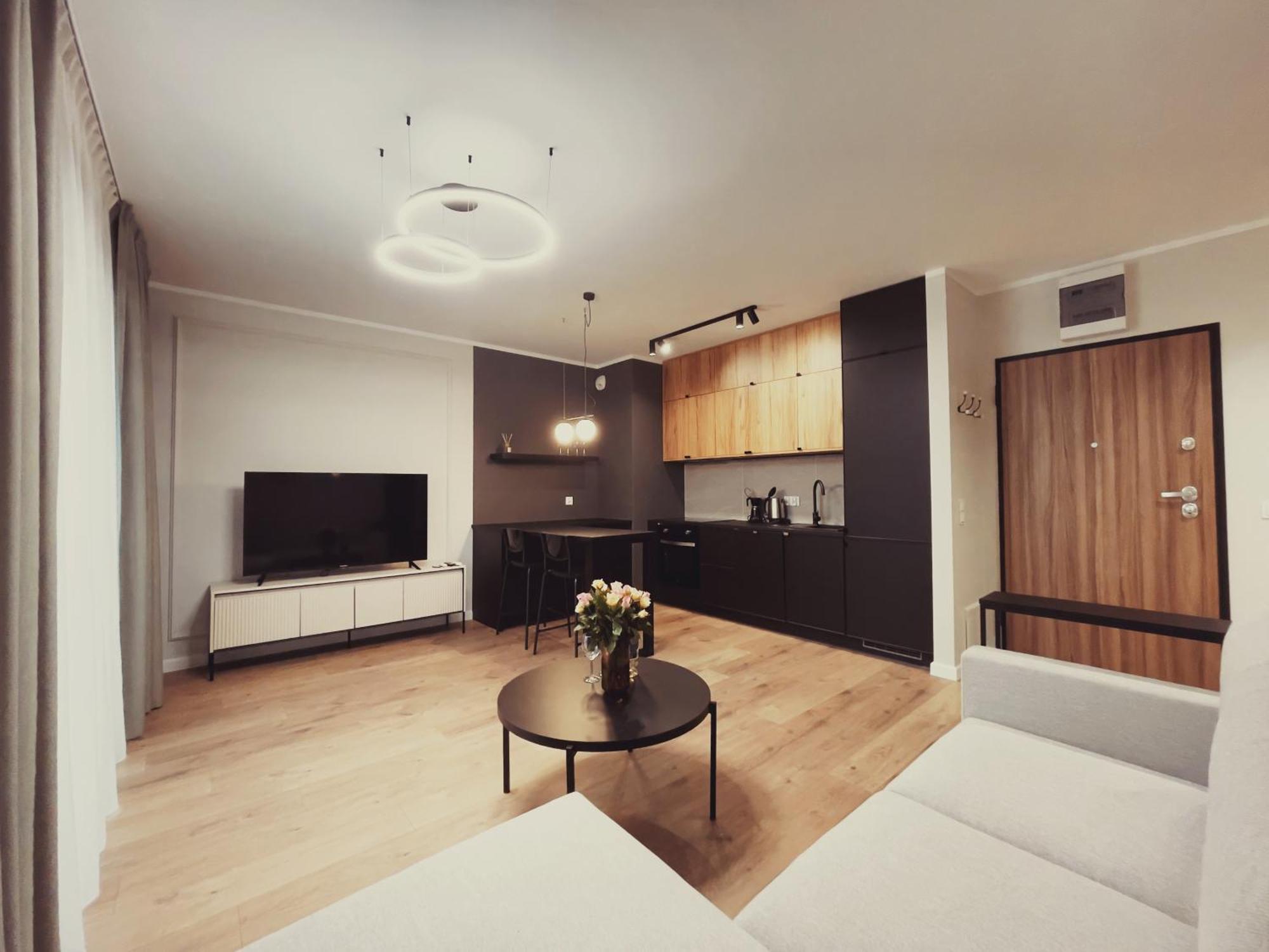 Stary Toruń Finezja Apartment With Private Parking מראה חיצוני תמונה